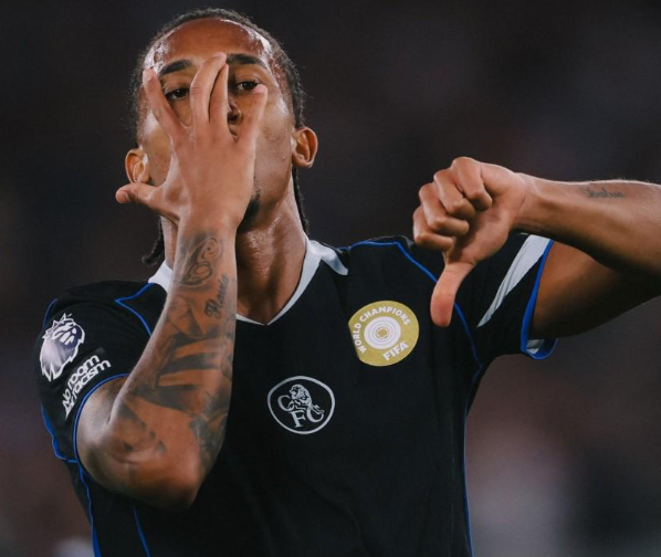 切尔西锋线困局:佩德罗状态起伏与“魔咒”之思