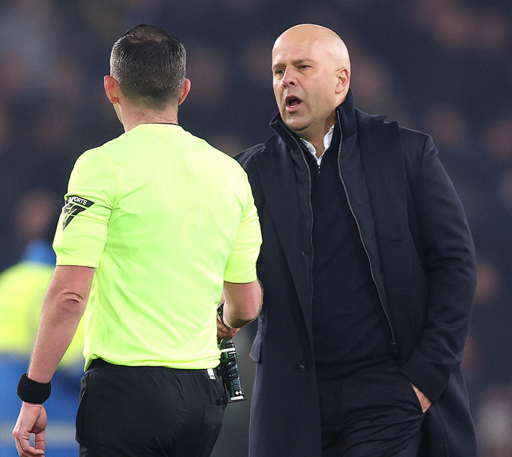 利物浦足总杯赛后，斯洛特剖析比赛得失