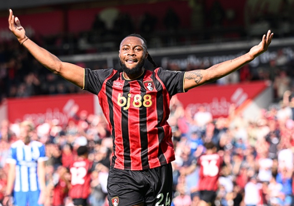 塞梅尼奥：加盟曼城迎战利物浦，充满期待与挑战